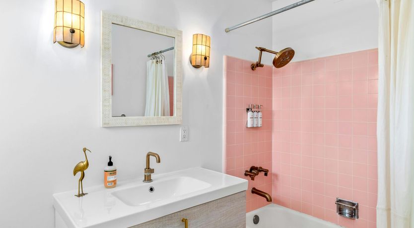 Photo of Golden Gables