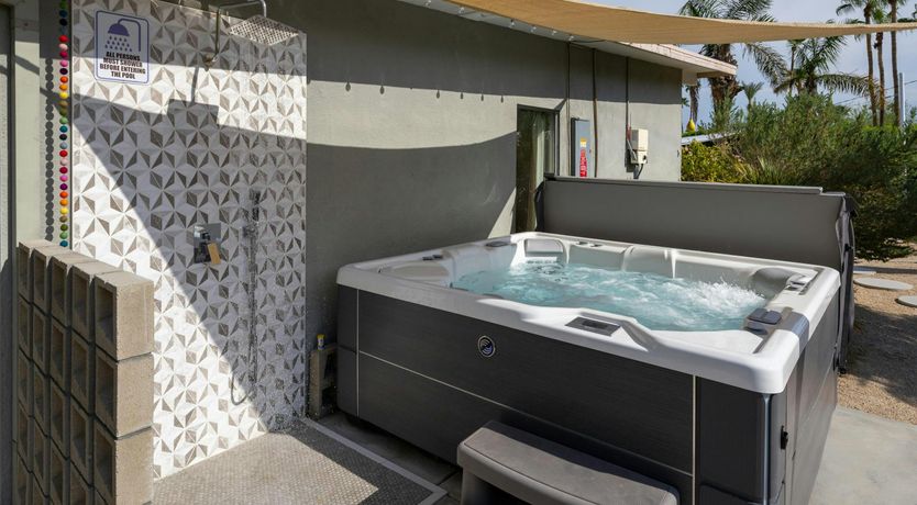 Photo of Golden Gables