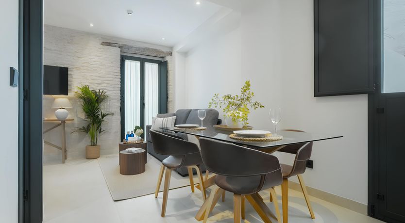 Photo of Pilatos Passage