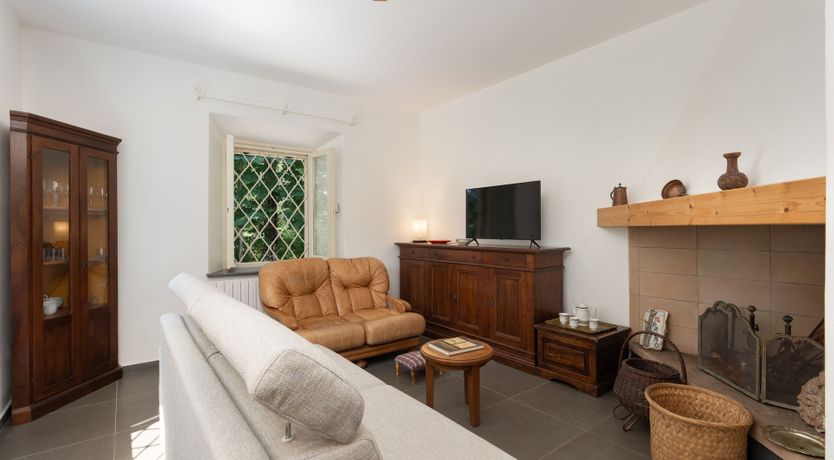 Photo of Terracotta & Sun