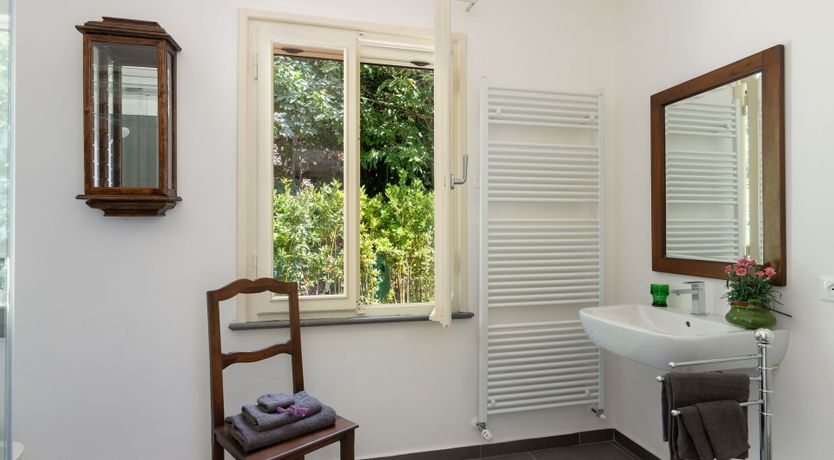 Photo of Terracotta & Sun