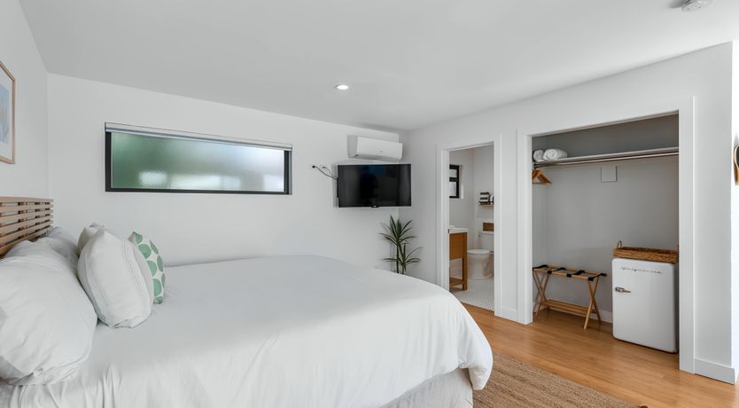 Photo of Hot Springs Hideout