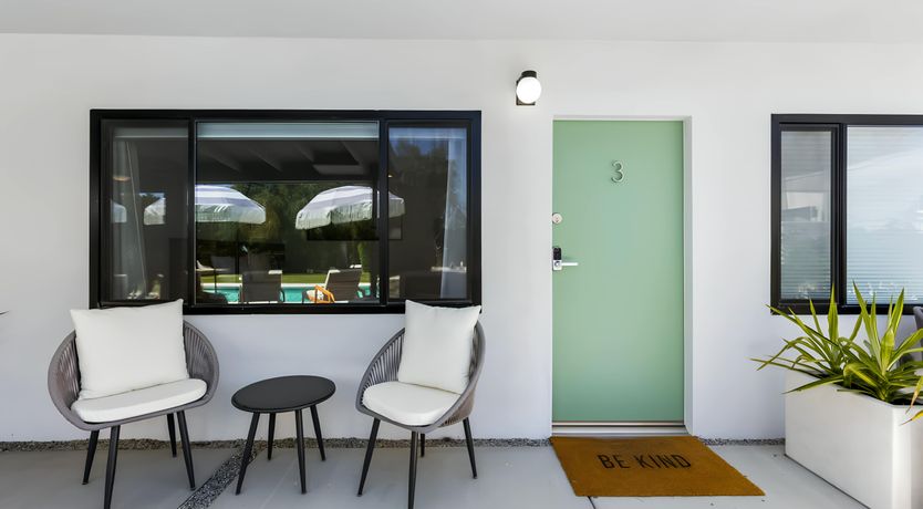 Photo of Hot Springs Hideout