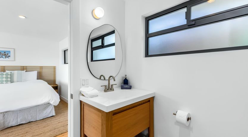 Photo of Hot Springs Hideout