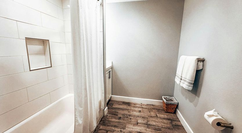 Photo of Hot Springs Hideout