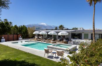 Hot Springs Hideout Holiday Home