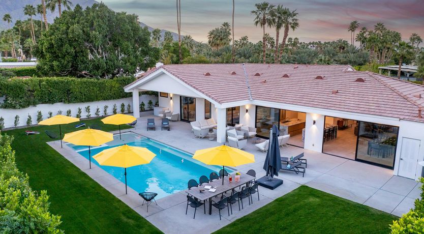 Photo of A Sunset Welcome