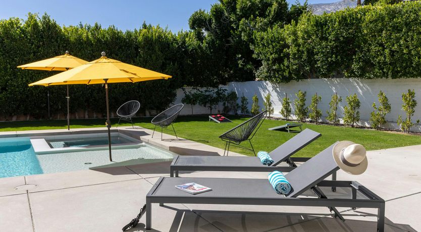 Photo of A Sunset Welcome