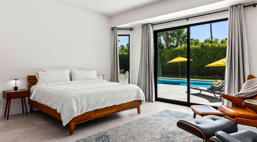 Photo of A Sunset Welcome