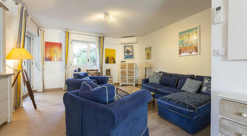 Photo of Classic Riviera