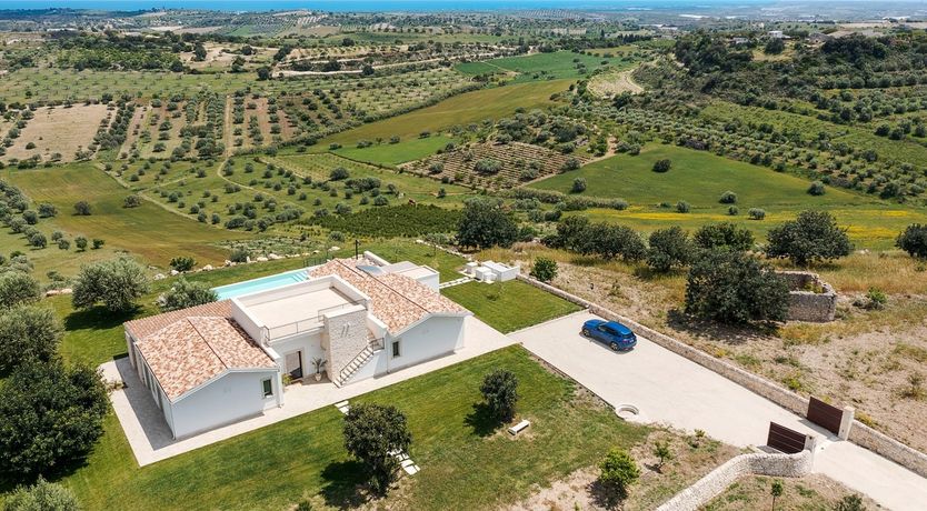 Photo of Rosolini Treasure