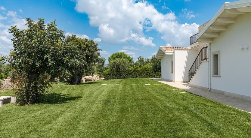 Photo of Rosolini Treasure