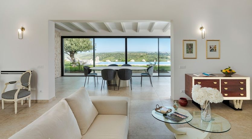 Photo of Rosolini Treasure