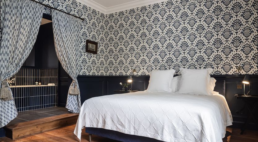 Photo of French Jewel