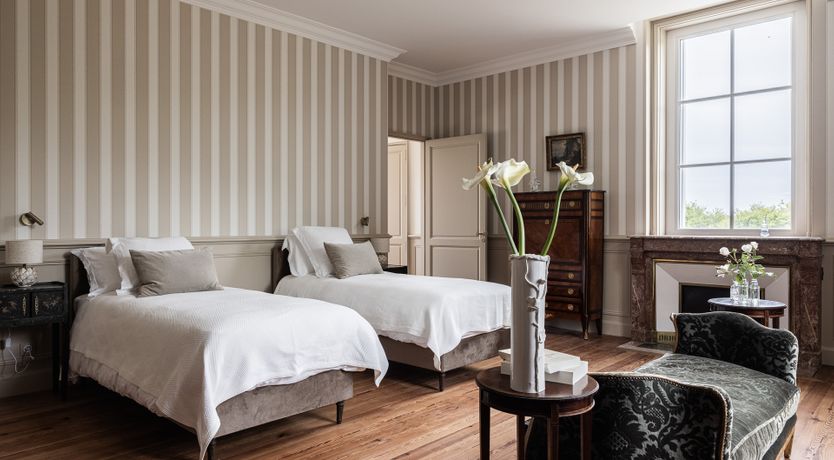 Photo of French Jewel