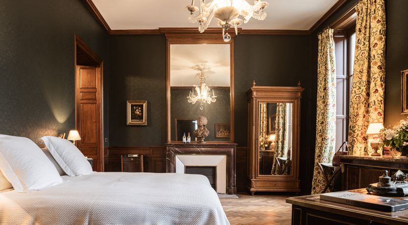 Photo of French Jewel