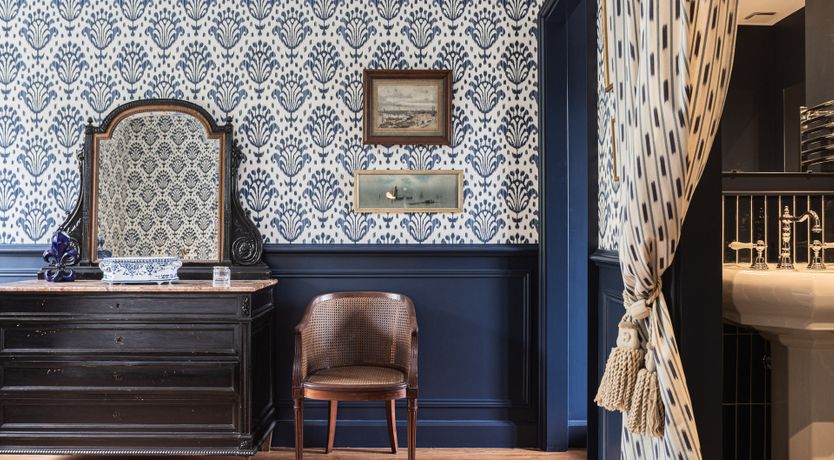 Photo of French Jewel