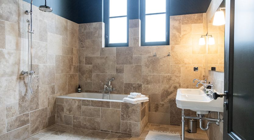 Photo of French Jewel