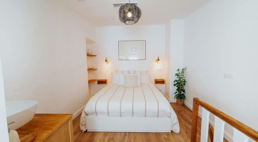 Photo of The Riviera's Gem