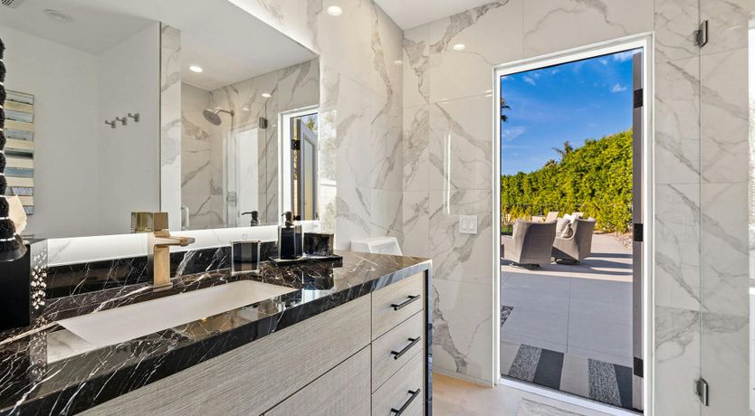 Photo of Crimson Retreat