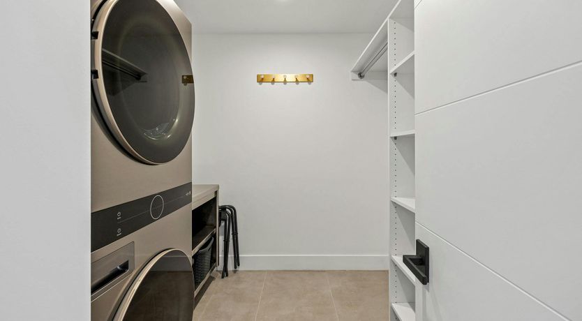 Photo of Crimson Retreat