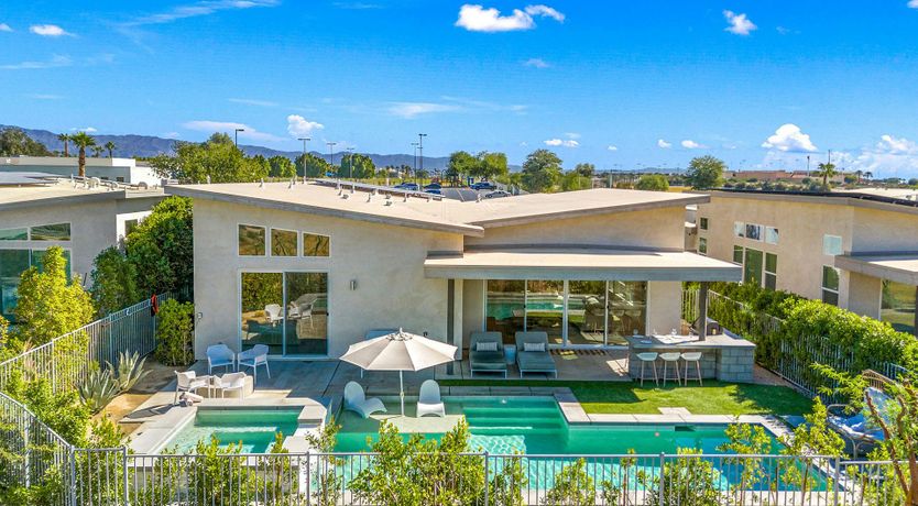 Photo of Desert Modernity