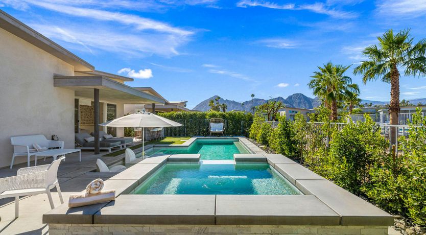 Photo of Desert Modernity