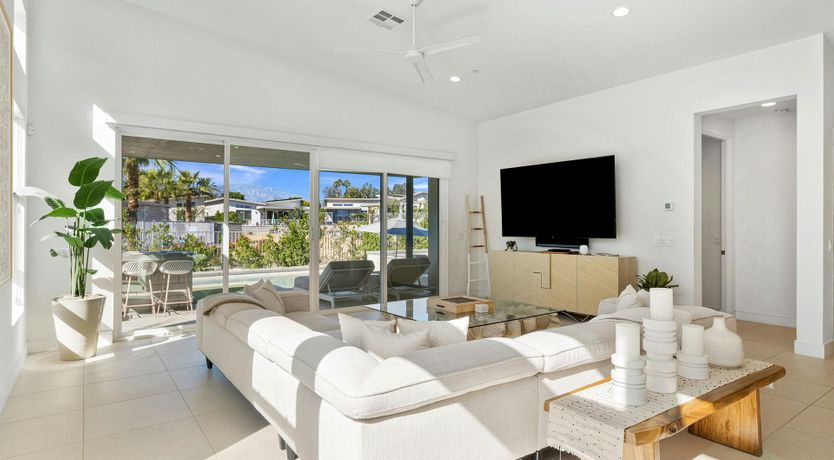 Photo of Desert Modernity