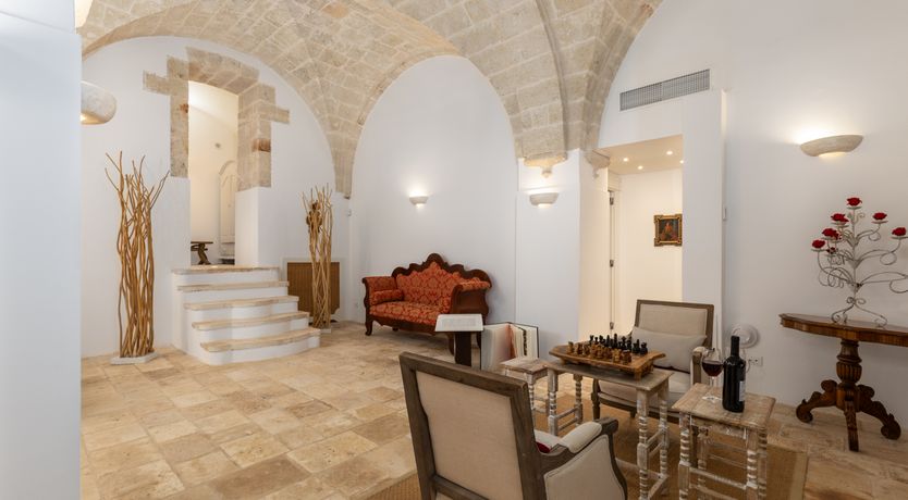 Photo of Coast & Character