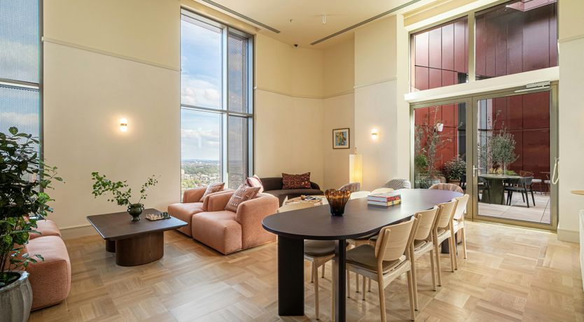 Photo of The East End View