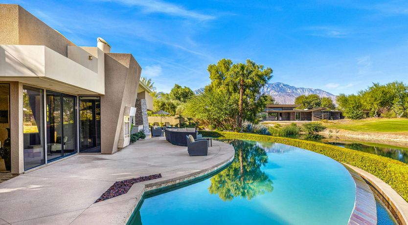 Photo of Rolling Oasis