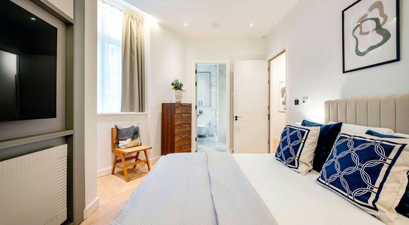 Photo of Silver & Serenity