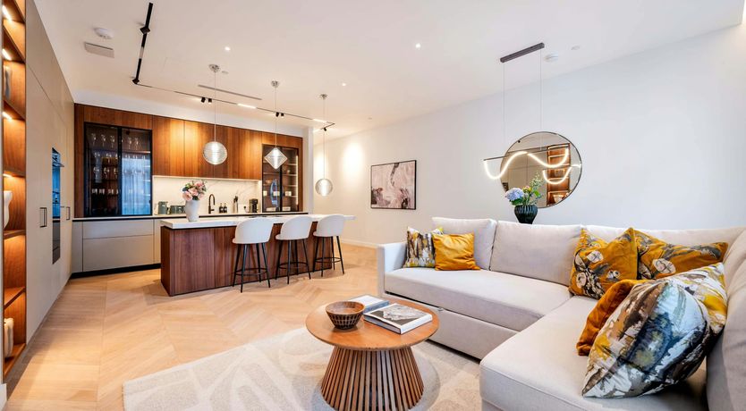 Photo of Silver & Serenity