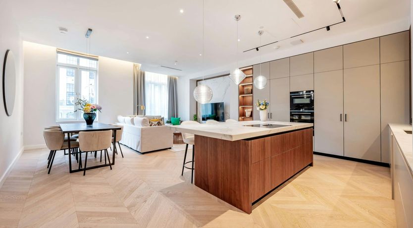 Photo of Silver & Serenity