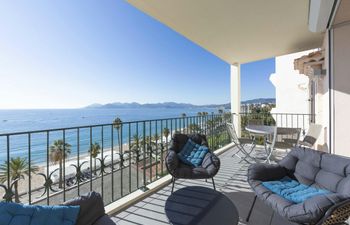 Sea View Terrace Holiday Home
