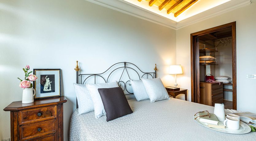 Photo of Silk & Cypress