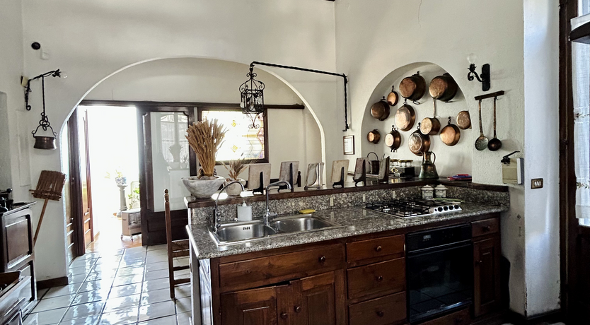 Photo of Vesuvius Views