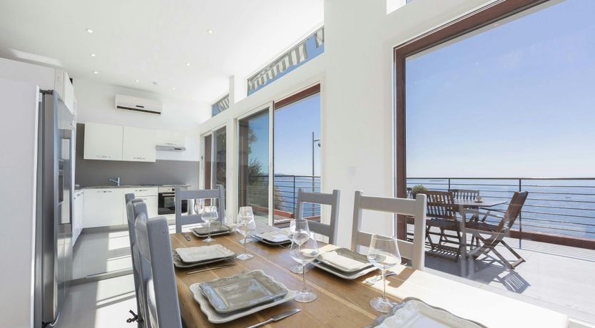 Photo of Golden Coast Path