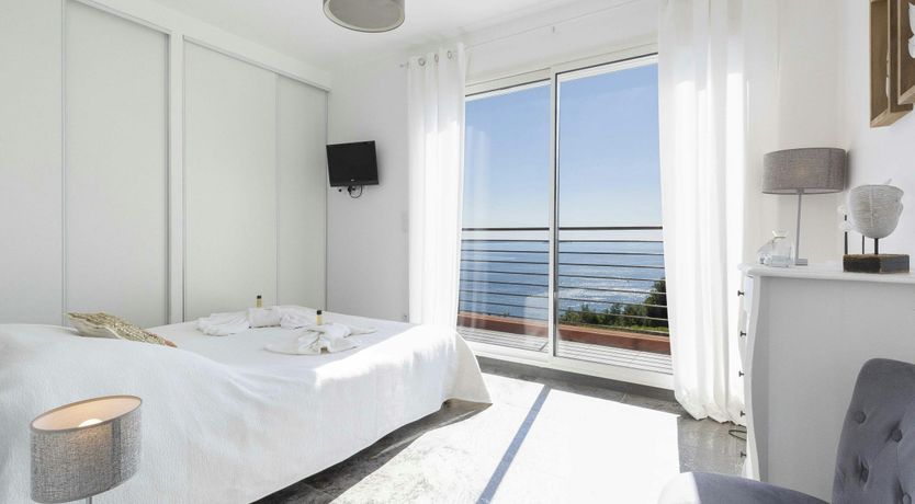 Photo of Golden Coast Path