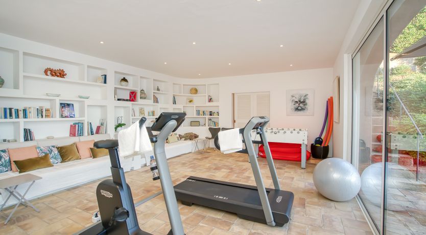 Photo of The Gulf Jewel