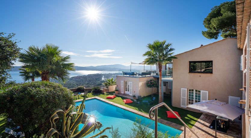 Photo of The Gulf Jewel