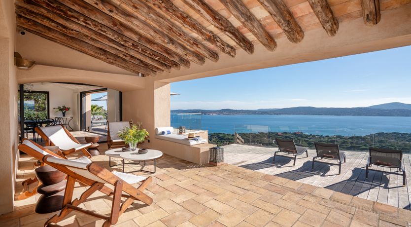 Photo of The Gulf Jewel