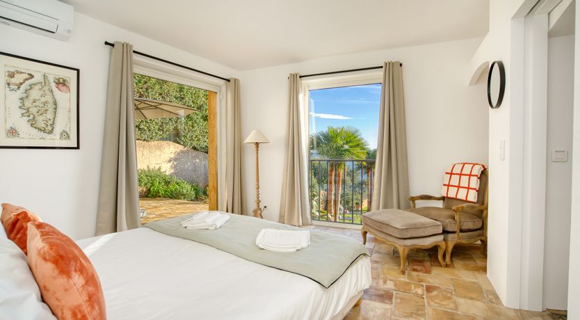 Photo of The Gulf Jewel