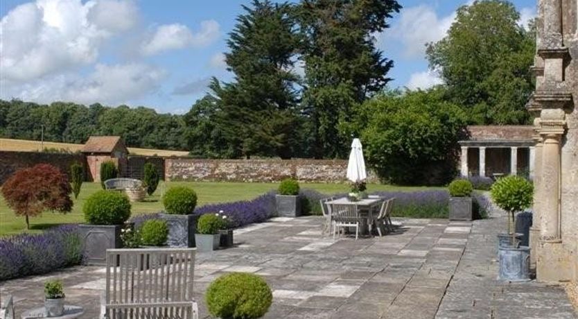 Photo of The Cosy Meadow