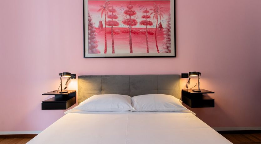 Photo of Metropolitan Dream