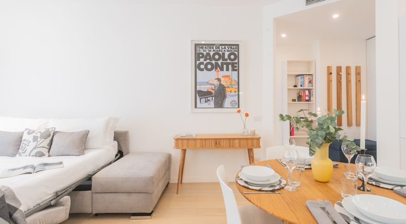 Photo of Central & White