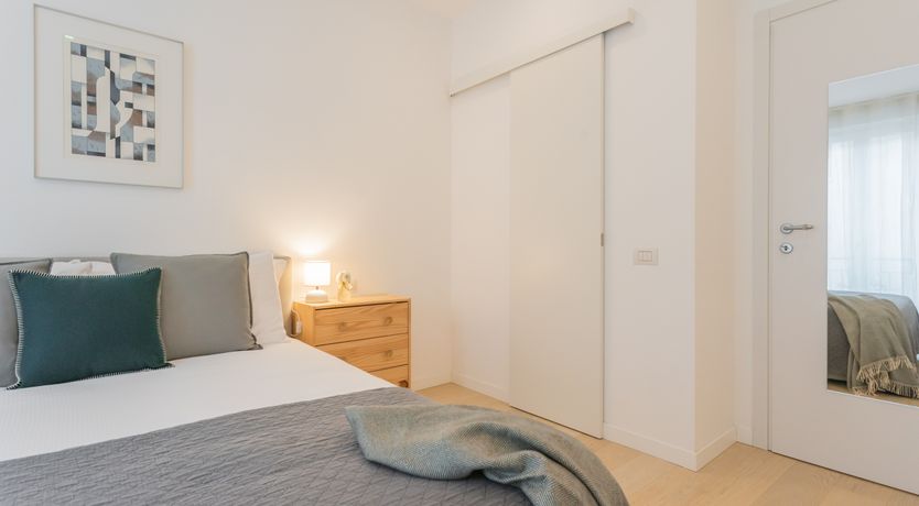 Photo of Central & White