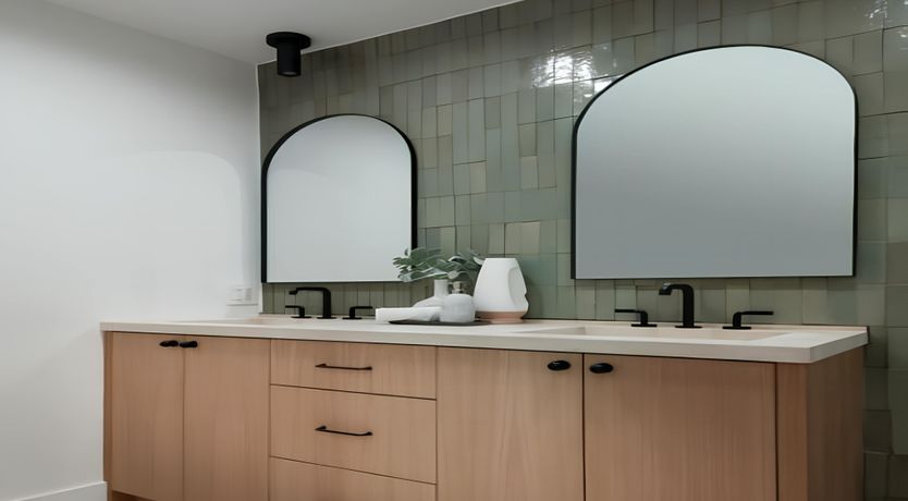 Photo of Studio City Sun