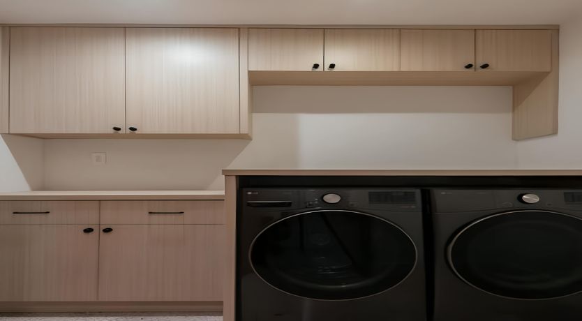 Photo of Studio City Sun