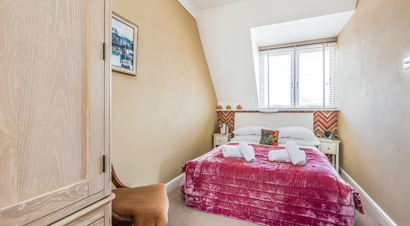 Photo of Cathedral Echo